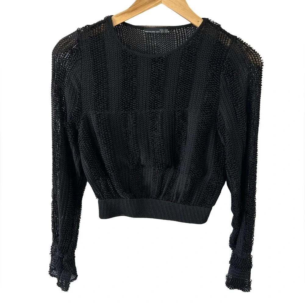 Zara cropped textured top size medium